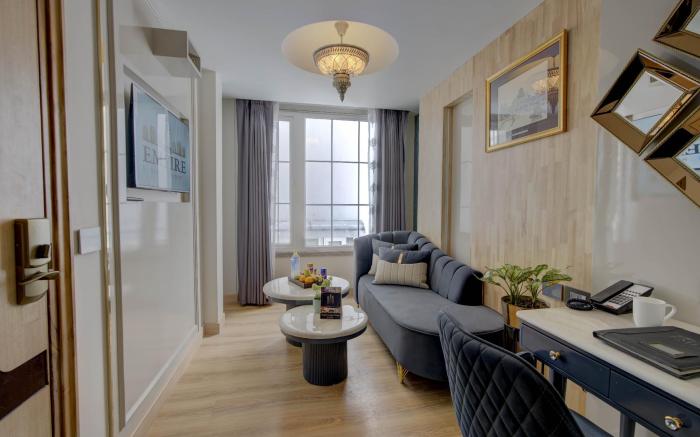 EMPIRE PLATINUM SUITES