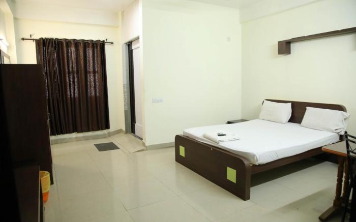 Kalyan Tourist Home