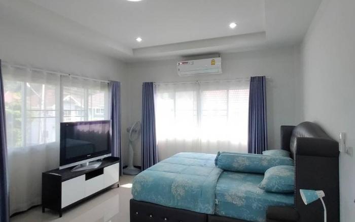 Serene Stay | Mountain View