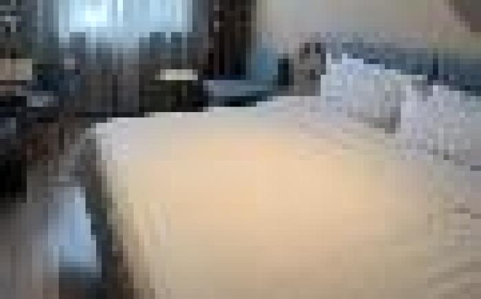 Home Inn Neo Yangzhou Jiangdu High-speed Railway East Station Golden Eagle Shopping Center Longcheng