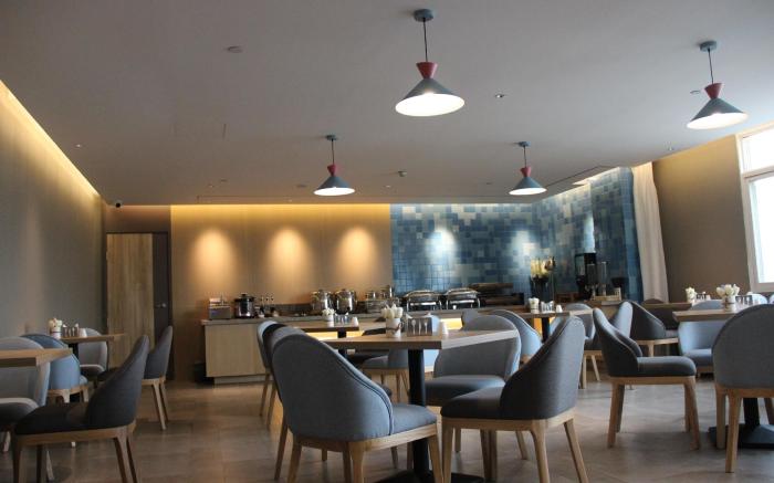 Home Inn Neo Yantai Penglai Pavilion Baxian Guohai Scenic Area Dengzhou Road