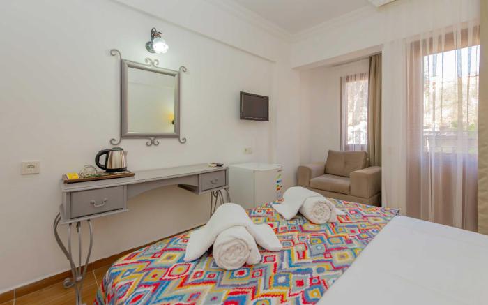 Mia Suites Hotel
