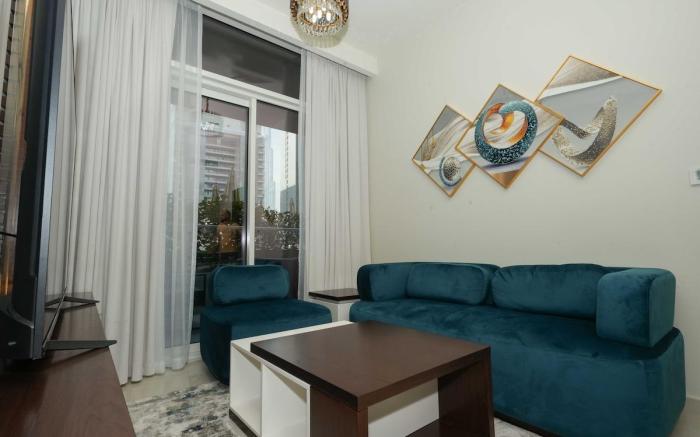 Vera Tower - 2 Bedroom with Burj Khalifa view