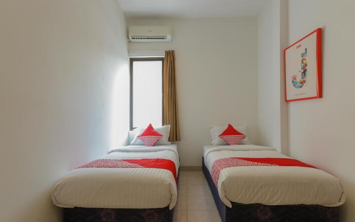 SUPER OYO 866 Idola Residence