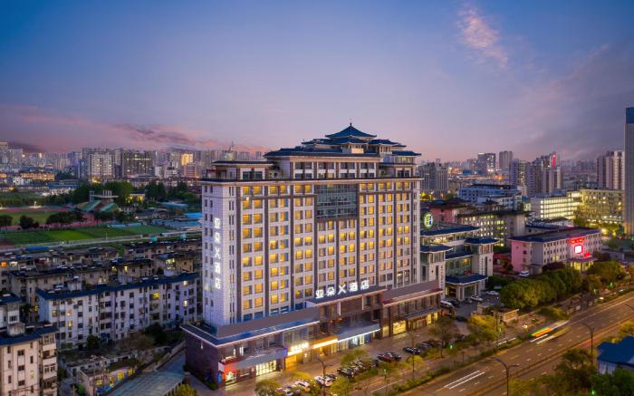 Atour X Hotel Yangzhou Shouxihu Mixc