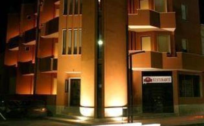 Hotel Blue Rose's