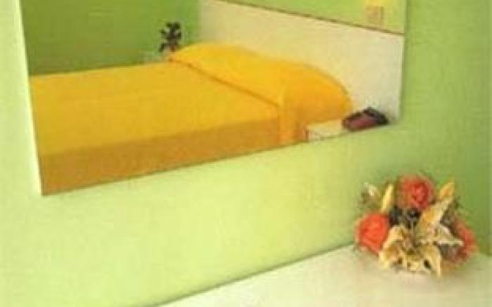 Family Hotel Antibes -50m dal mare -