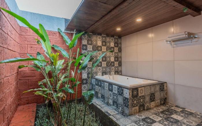 Laterite Stone Cabin 3 by Tranquil Stays