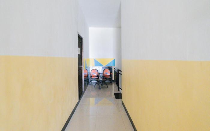 RedDoorz near Taman Krida Budaya Malang