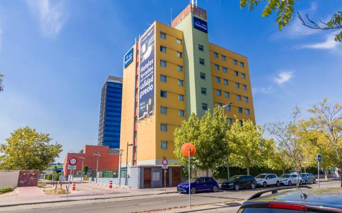 Travelodge Madrid Alcala de Henares