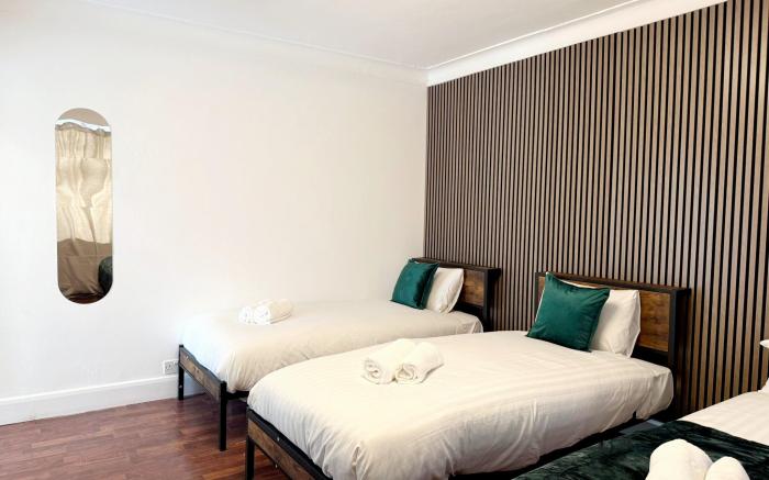 Burnley House-Room E