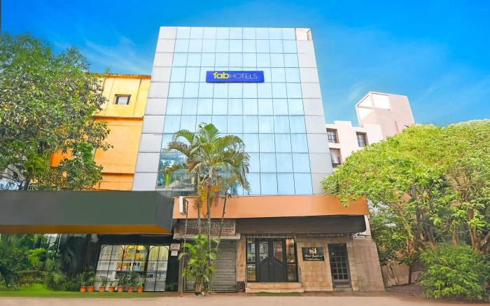 FabHotel Gulshan International