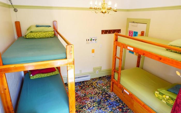 Green Tortoise Hostel