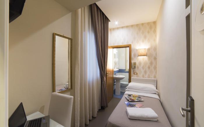 Hotel Club