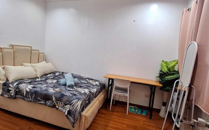 A2 2BR Apartment Transient House in Abreeza Obrero