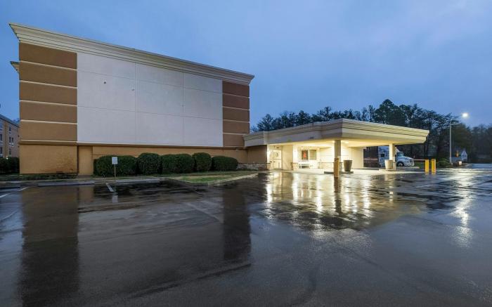 Red Roof Inn Knoxville Central - Papermill Road