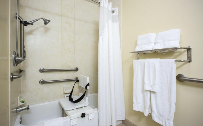 Holiday Inn Express & Suites Vandalia By IHG