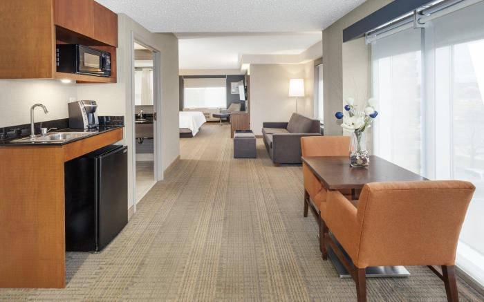Holiday Inn Express Hotel & Suites East End By IHG