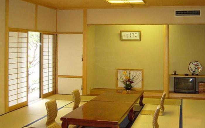 Rokugatsu-no-Mori Auberge