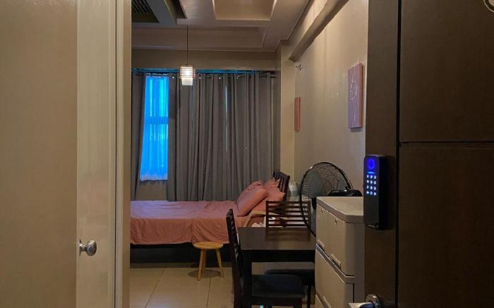 Homey Condo Unit @ The Symphony Towers, Timog, QC