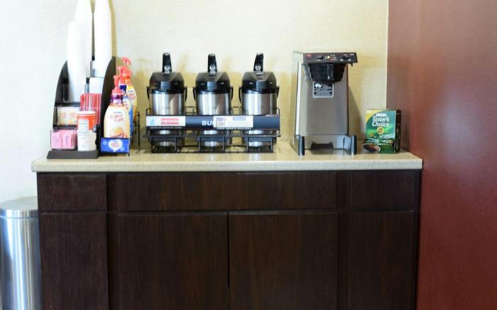 Red Roof PLUS+ University at Buffalo - Amherst