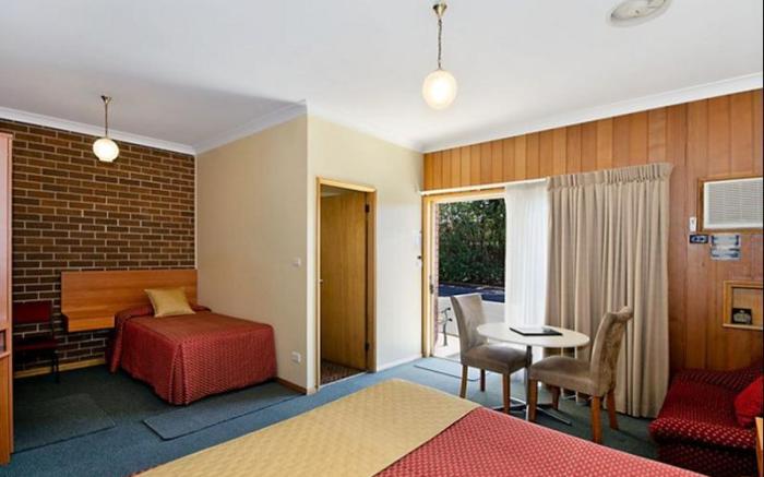 Westwood Motor Inn