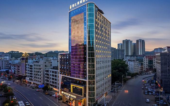Jinjiang Metropolo Hotel Longchuan Huo Shan Hotel