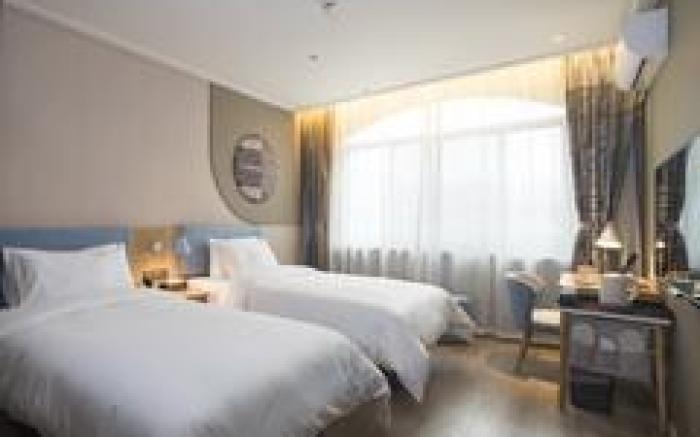 Home Inn Neo Rushan High-speed Railway South Station Qingshan Road