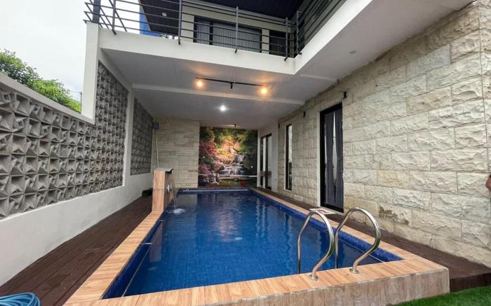 4 Bedrooms, Mega Kusuma Villa (MKV), GKH