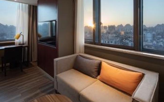 Home Inn Plus Guilin Railway Station Xiangbishan Park