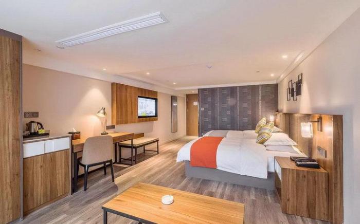 Home Inn Plus Guiyang High-speed Railway North Station Guanshanhu