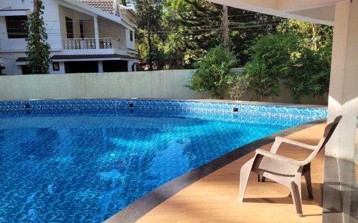 Kensington luxury 2bhk Siolim with pool & gym