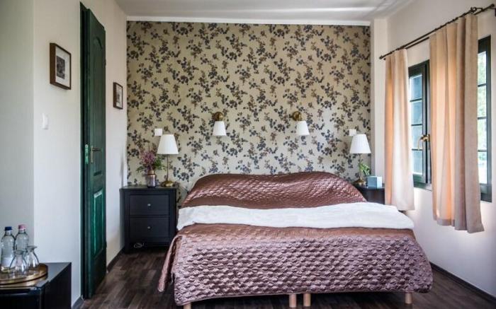Sparkling Boathouse Suite 4 by NW