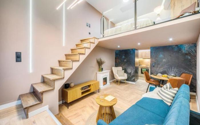 Rainforest Gallery Apartment by NW