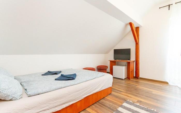Kincső Guesthouse Room no.11 byNW