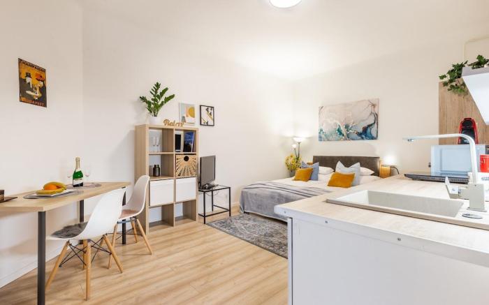 UrbanNest - Super Cozy Apartment by NW