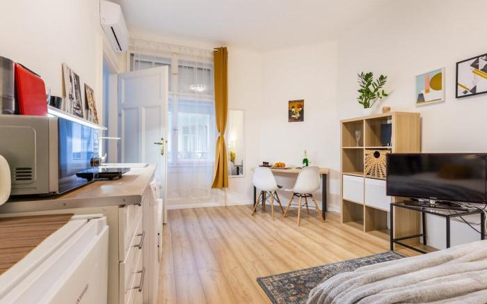 UrbanNest - Super Cozy Apartment by NW