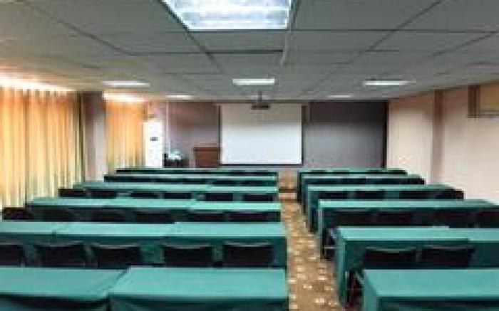Home Inn Zhoukou Jiaotong Road Specialty Commercial Street