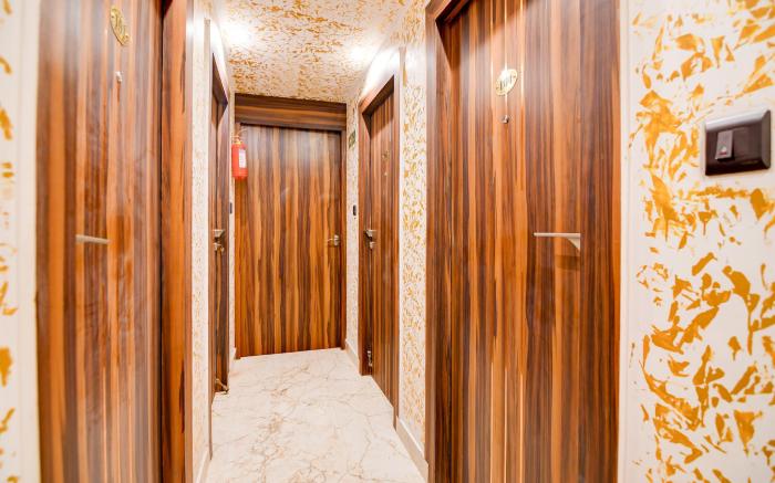 Townhouse Oak Sealdah Railway Station Formerly Creek Row