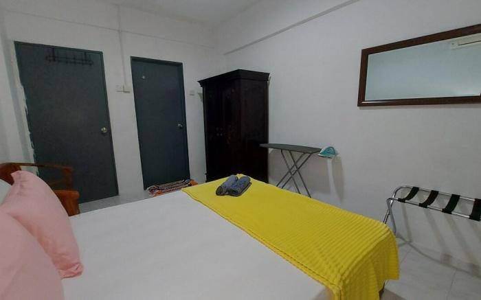 Melaka City 2 BR Minimalist G Fl Apt f 4 Free Park