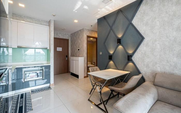 Lovely 1BR, quiet Park area