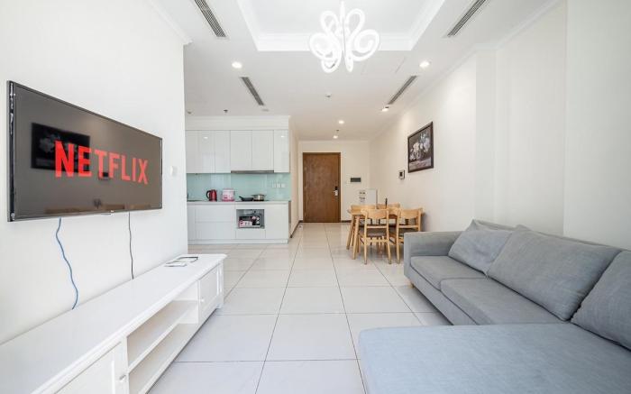 2 Bedrooms close to landmark 81