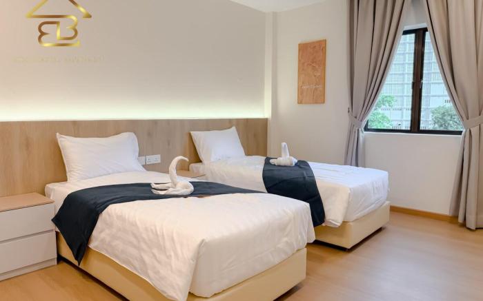 Co-living Twin Room near Ipoh Town with P Bathroom