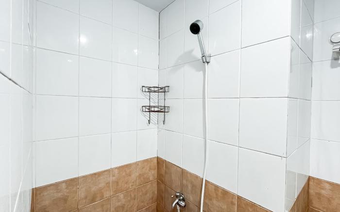 Restful Homey 2BR Green Pramuka City By Travelio