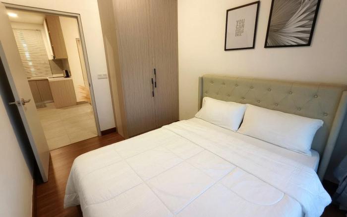 Sunsuria 3BR Luxury White Design 8pax -2CP Netflix