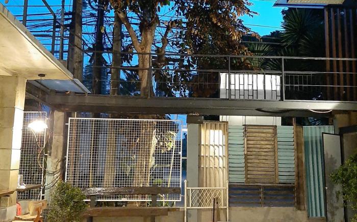 The Flying Fish Hostel Cebu