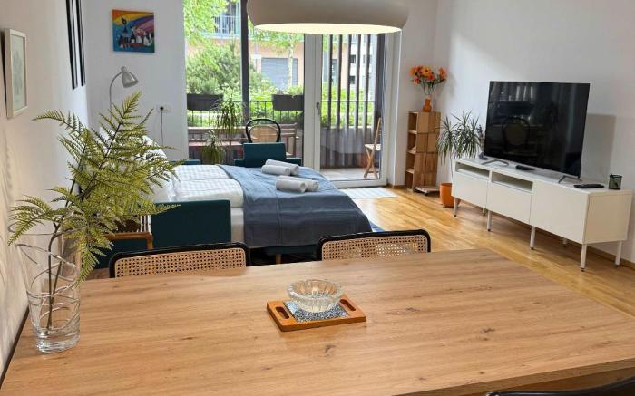 Sunrise Den Bled Apartment     Where Mornings Shine