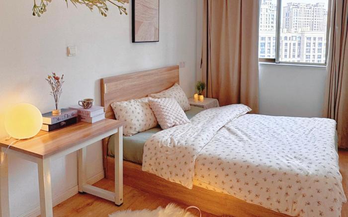 CityHome-4BRs,2Baths,Yu Garden,Laoximen,Nanjing Rd