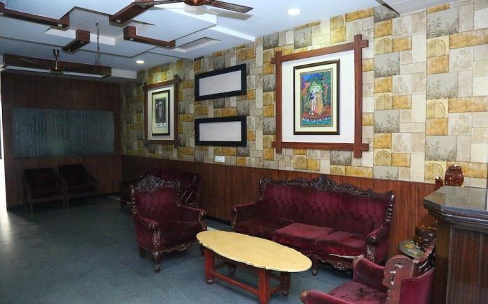 Hotel Surbhi