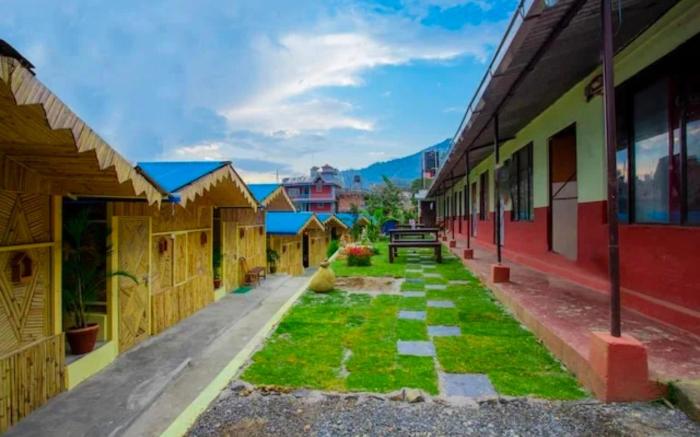 Babylon Bamboo Cottage